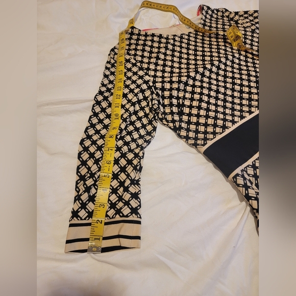 Eliza J Dress Womens size 10 Pleated Black Cream Academia Maximalist Half Sleeve - Picture 6 of 8